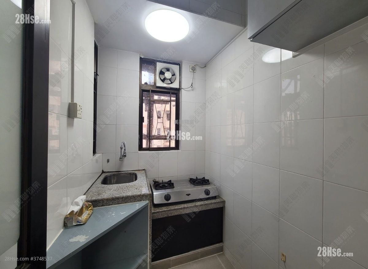 周合成大廈 售盤 2 房 284 平方呎