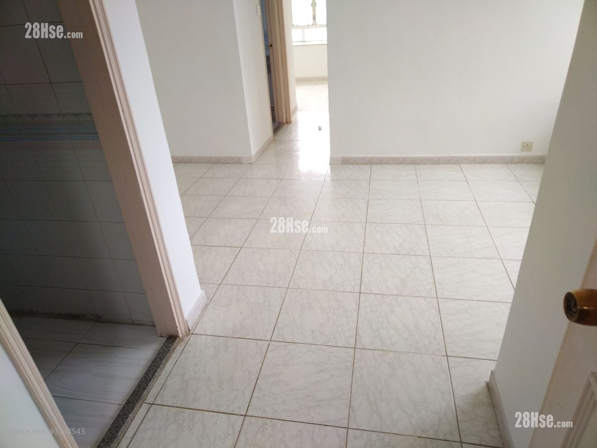 钜发大厦 售盘 2 房 , 1 浴室 452 平方尺