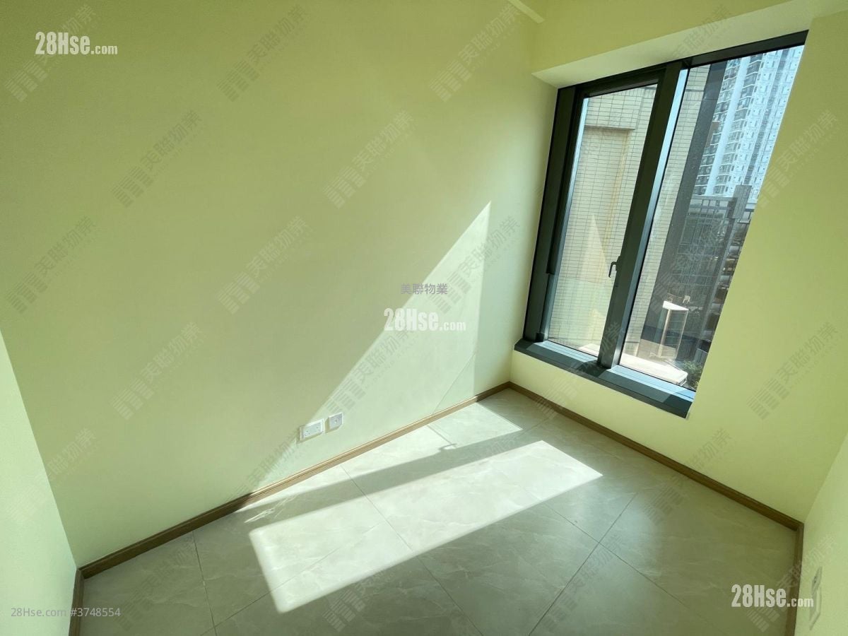 #LYOS 售盘 1 房 , 1 浴室 288 平方尺