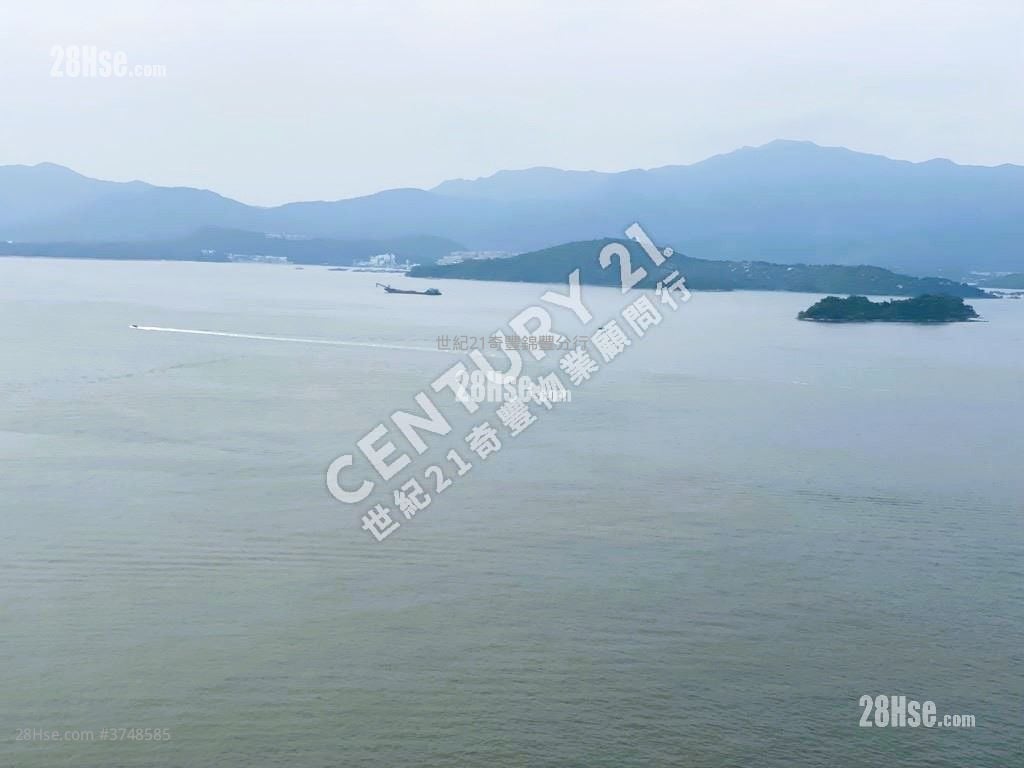 Kam Fung Court Sell 2 Bedrooms , 1 Bathroom 532 ft²