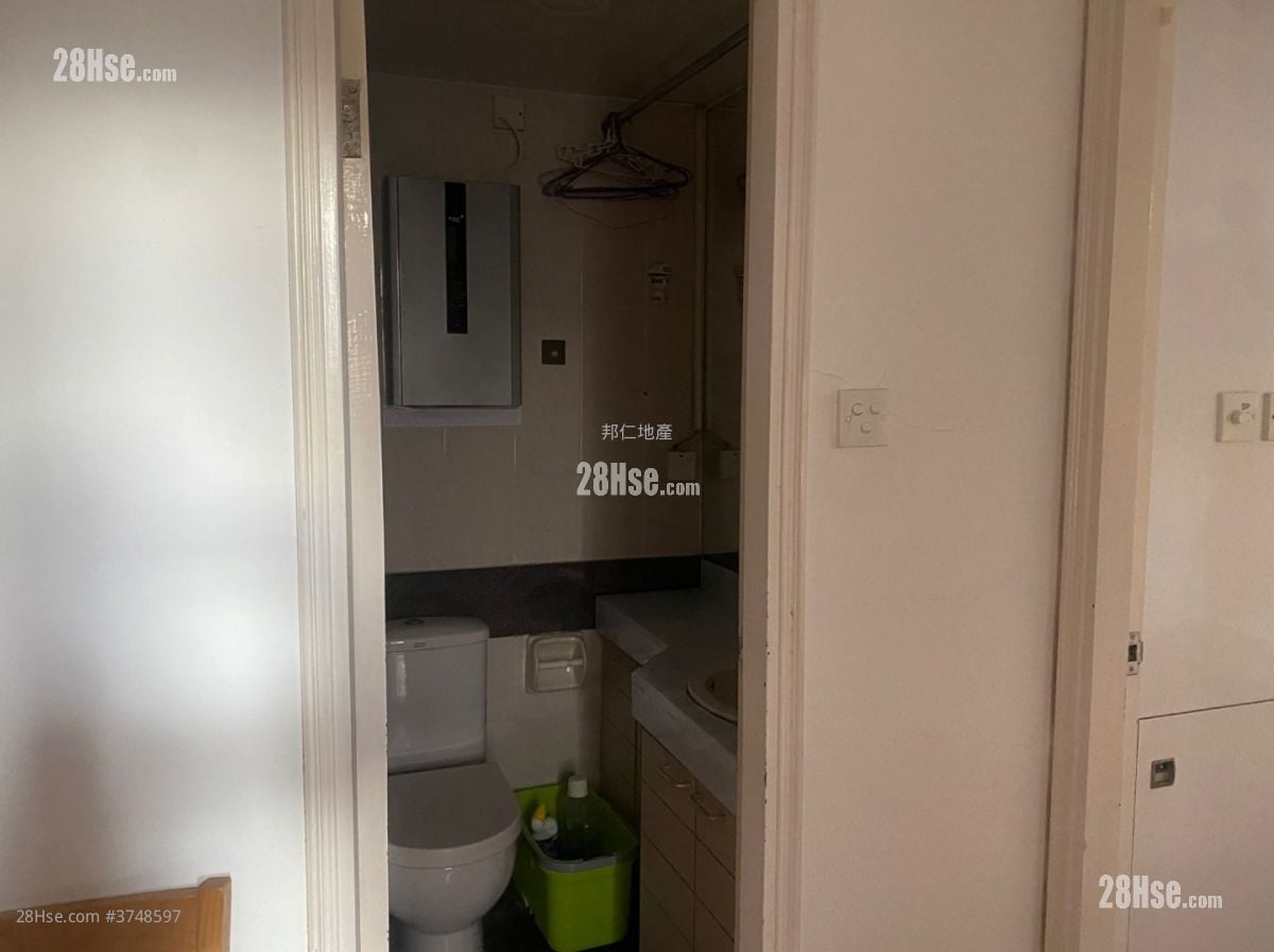 新港城 售盘 2 房 , 1 浴室 348 平方尺