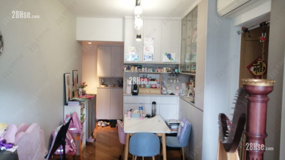 The Wings Sell 3 Bedrooms , 3 Bathrooms 735 ft²