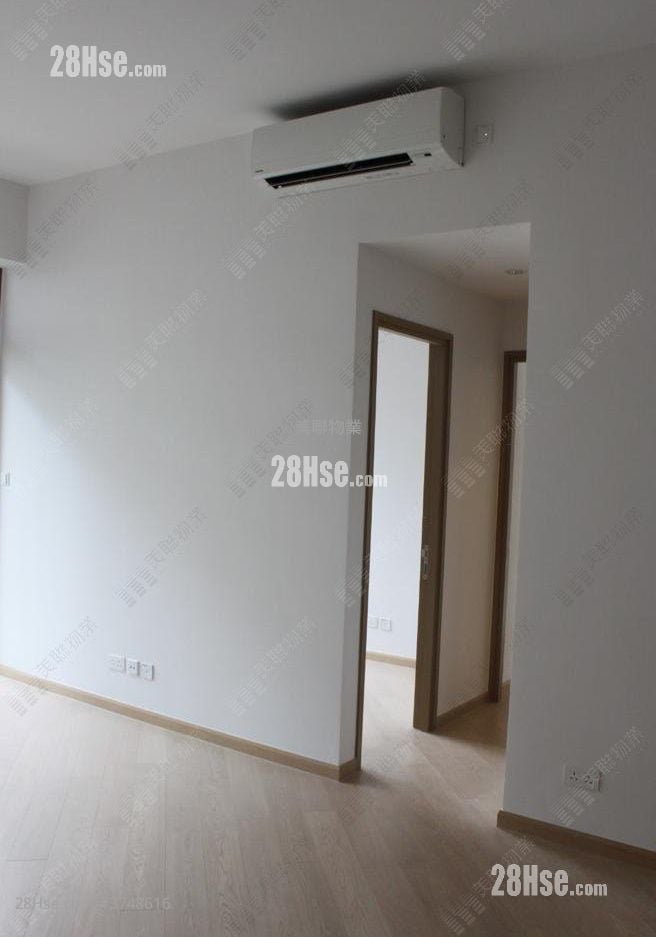 living room: The Woodsville Sell 2 Bedrooms , 1 Bathroom 508 ft²