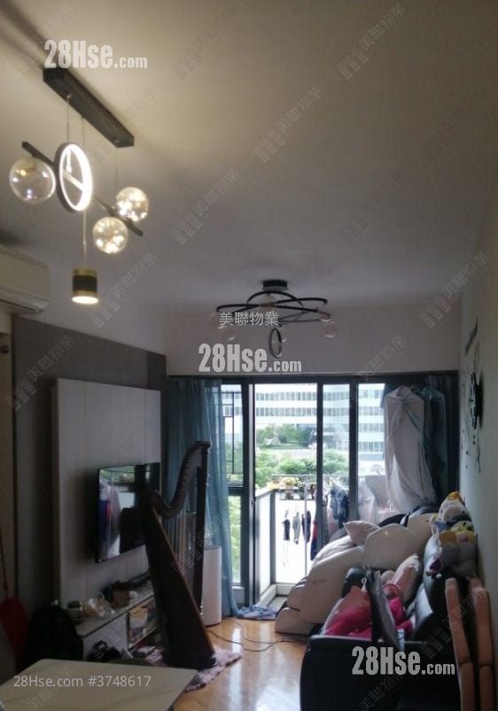 The Wings Sell 3 Bedrooms , 3 Bathrooms 735 ft²