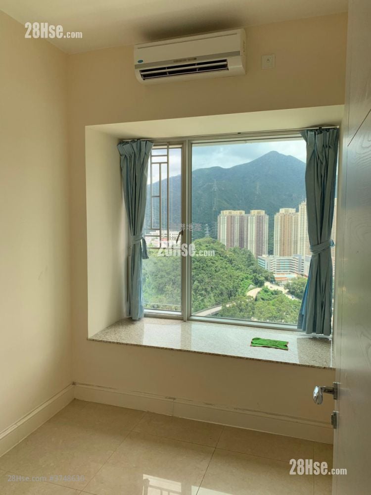 Festival City Sell 3 Bedrooms , 2 Bathrooms 785 ft²