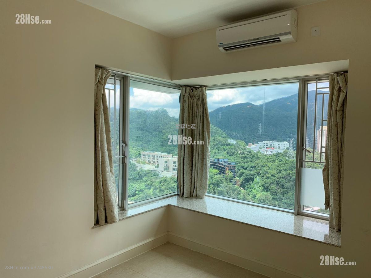 Festival City Sell 3 Bedrooms , 2 Bathrooms 785 ft²