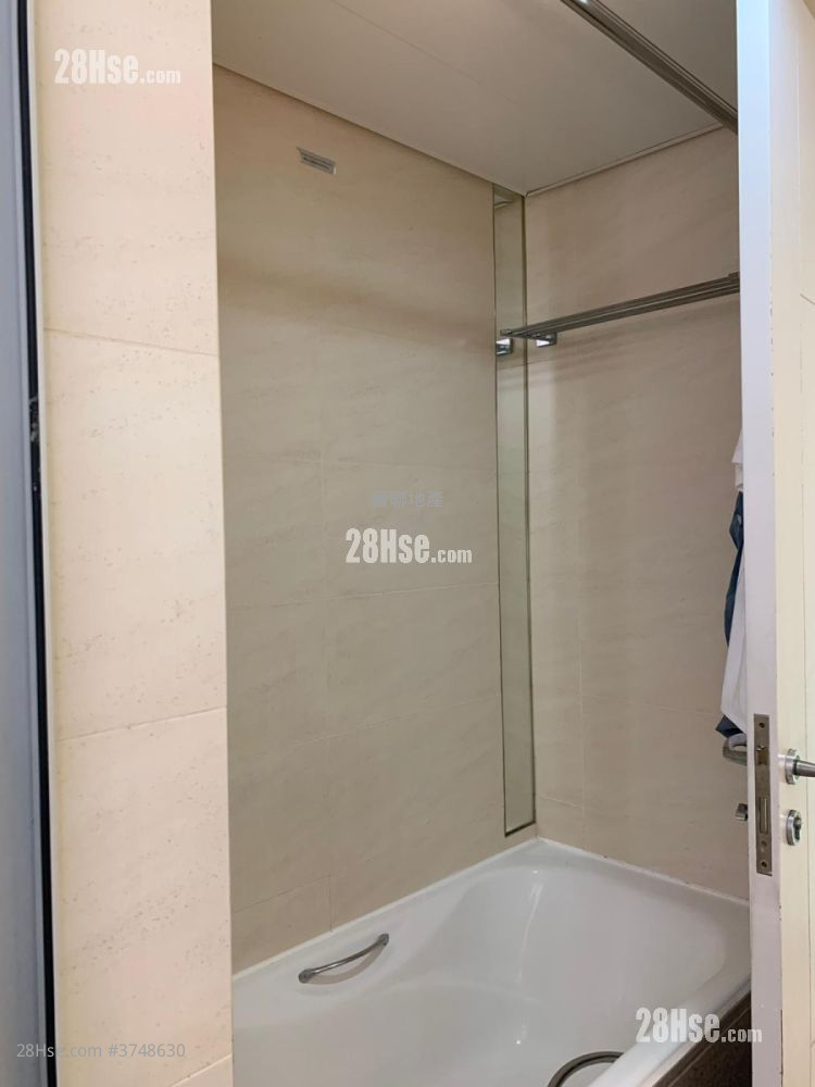 Festival City Sell 3 Bedrooms , 2 Bathrooms 785 ft²