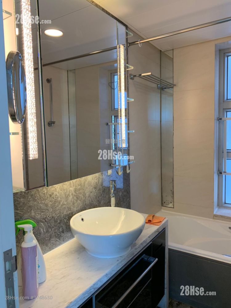 Festival City Sell 3 Bedrooms , 2 Bathrooms 785 ft²