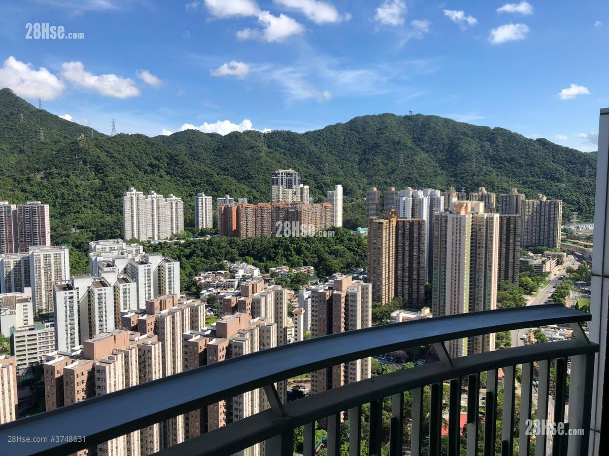 名城 售盘 3 房 , 2 浴室 739 平方尺