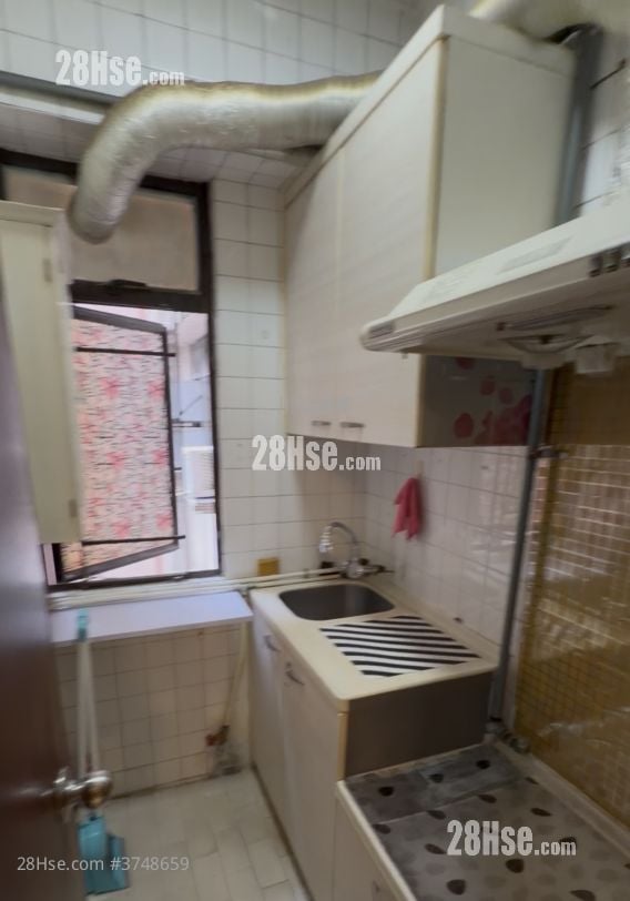 东盛大厦 售盘 2 房 , 1 浴室 318 平方尺