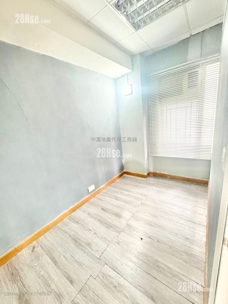 嘉名工廠大廈 租盤