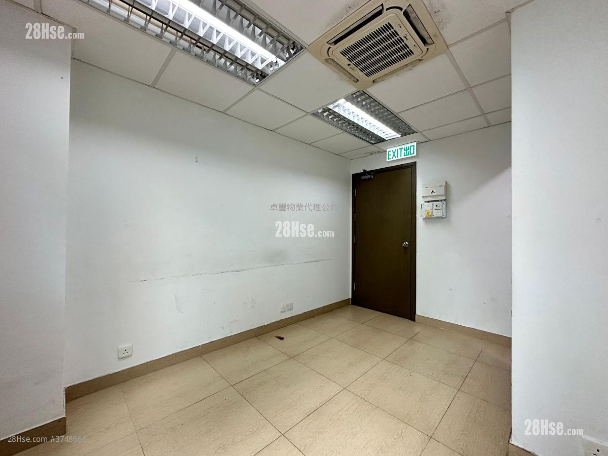 聯興工廠大廈 租盤 1 廁所
