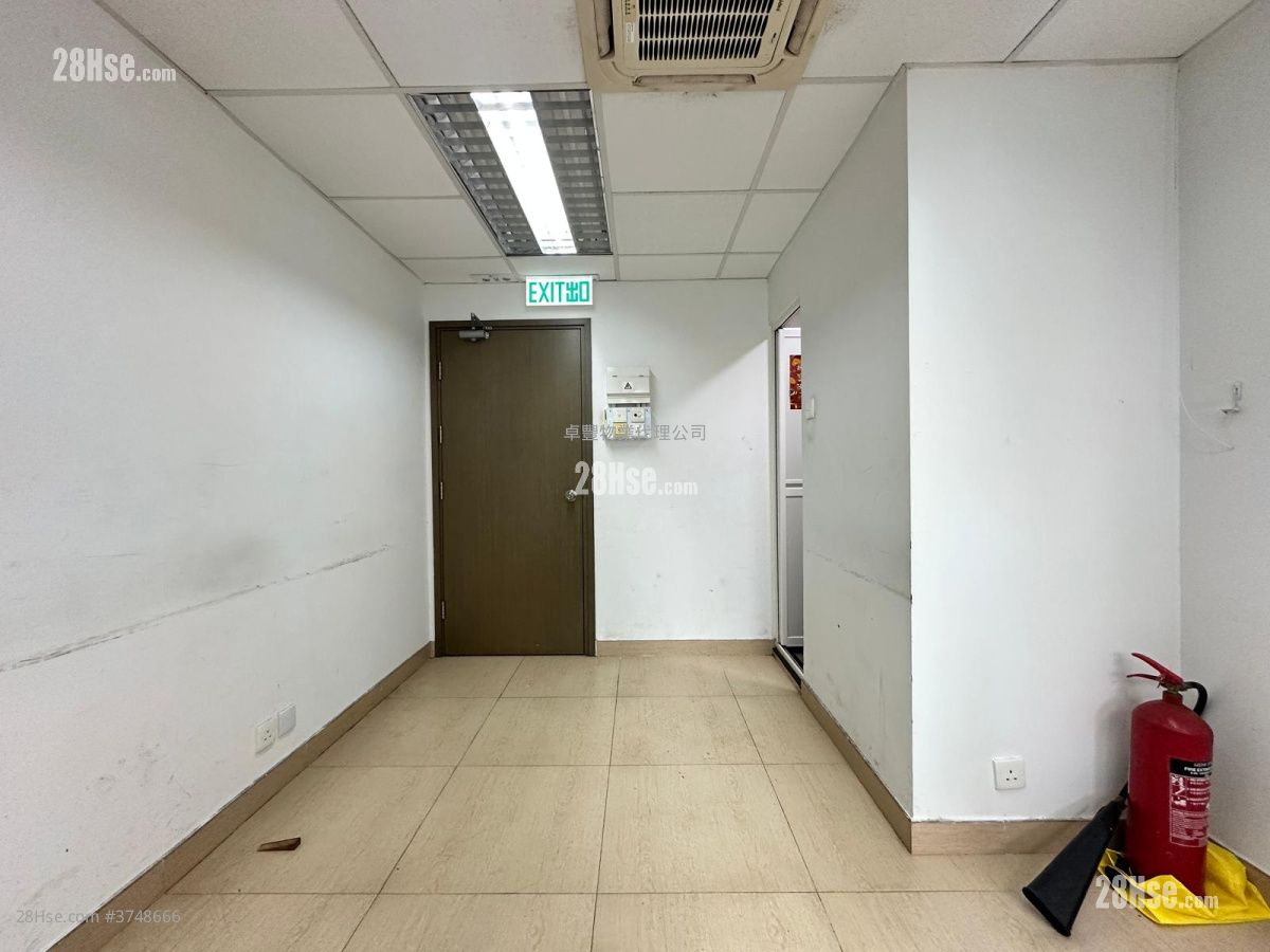 聯興工廠大廈 租盤 1 廁所