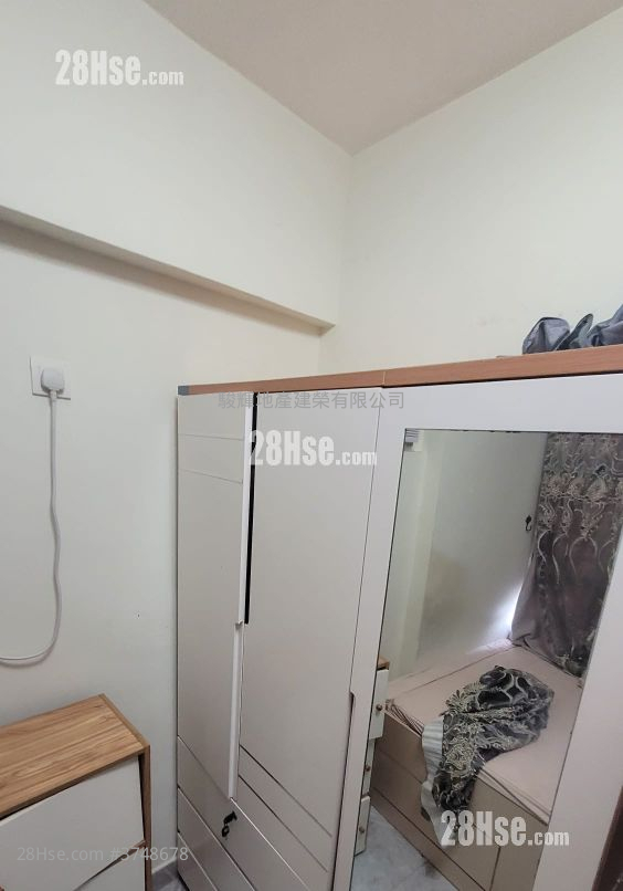 德昌閣 租盤 2 房 354 平方呎