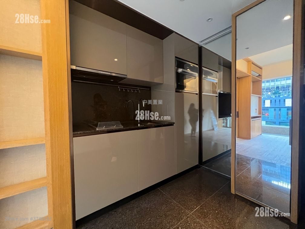 Eight Kwai Fong Happy Valley 租盘 1 房 , 1 浴室 402 平方尺