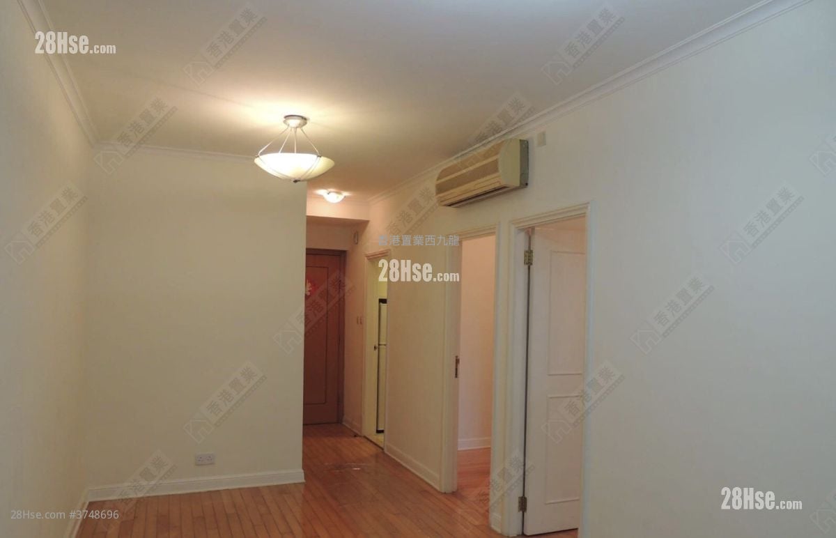 Banyan Garden Sell 2 Bedrooms , 1 Bathroom 441 ft²