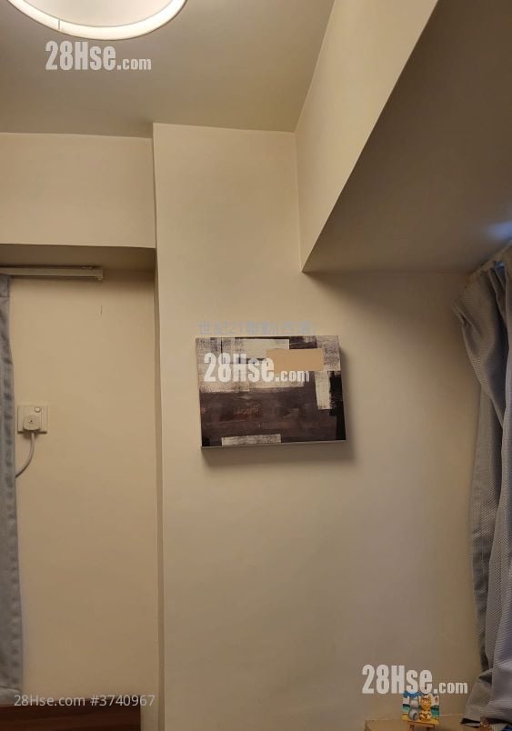 Huncliff Court Sell 1 Bedroom , 1 Bathroom 343 ft²