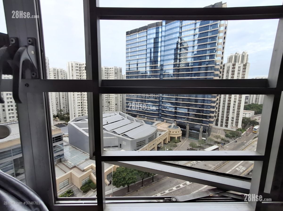 Kornhill Garden Sell 3 Bedrooms , 1 Bathroom 592 ft²