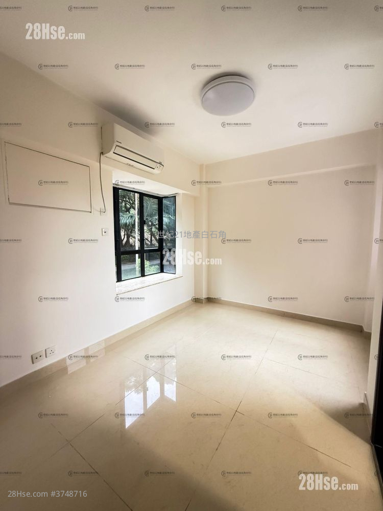 翡翠花园 售盘 3 房 , 2 浴室 959 平方尺