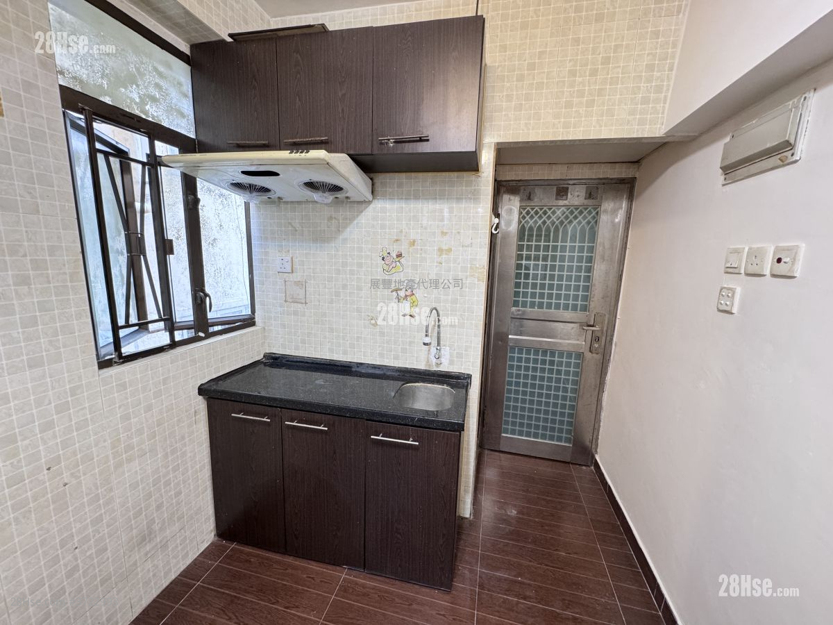 鑽石樓 租盤 開放式間隔 , 1 浴室 120 平方呎