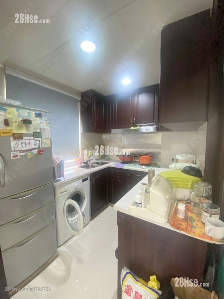 殷荣阁 售盘 3 房 790 平方尺