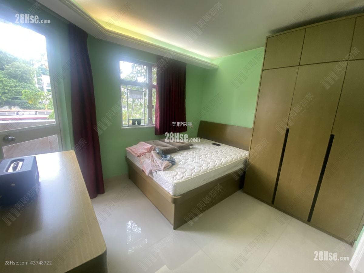 殷荣阁 售盘 3 房 790 平方尺