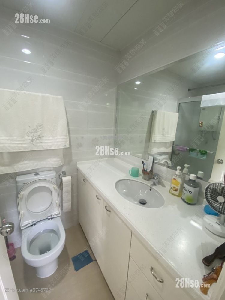 殷荣阁 售盘 3 房 790 平方尺