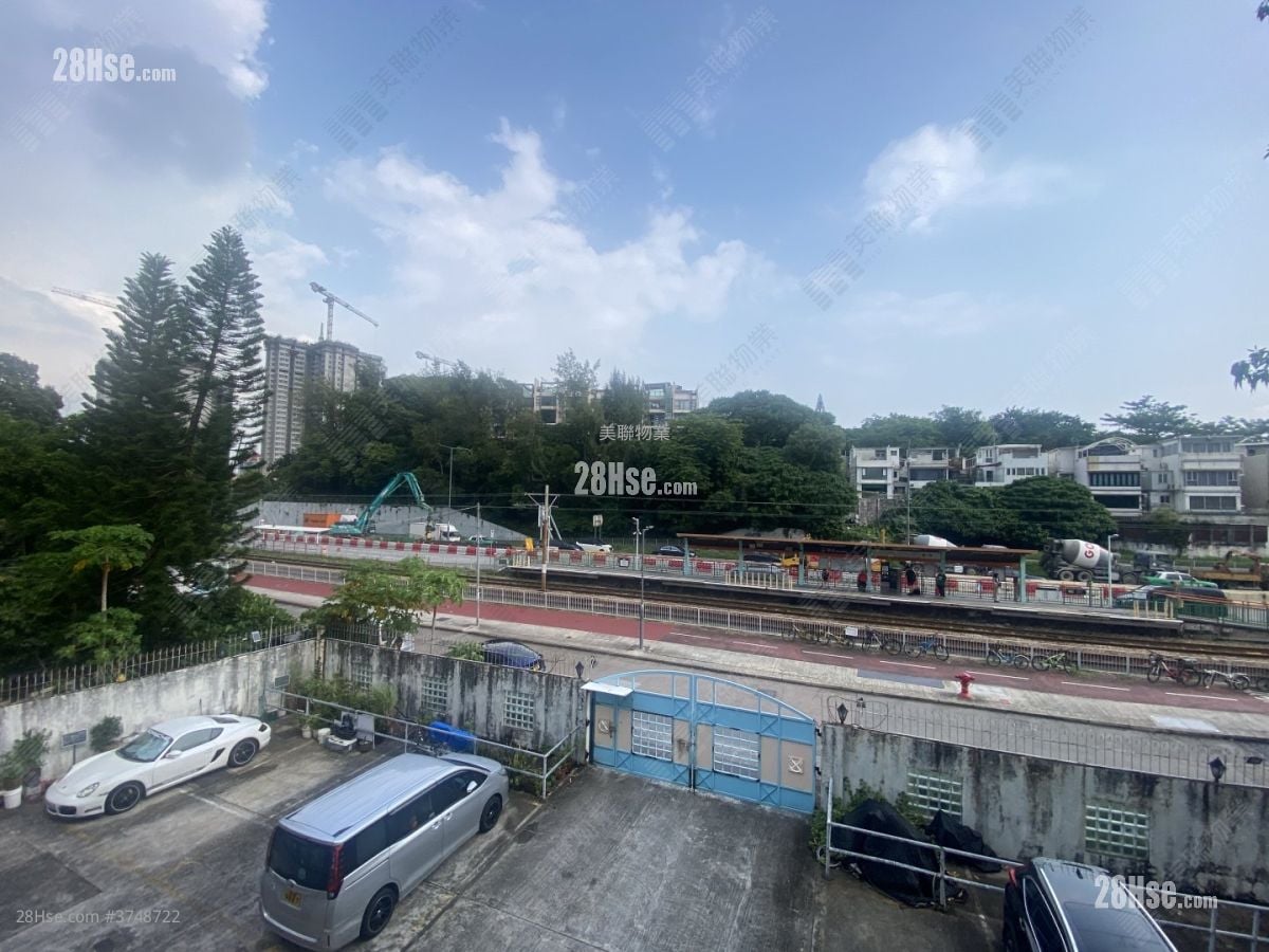 殷荣阁 售盘 3 房 790 平方尺