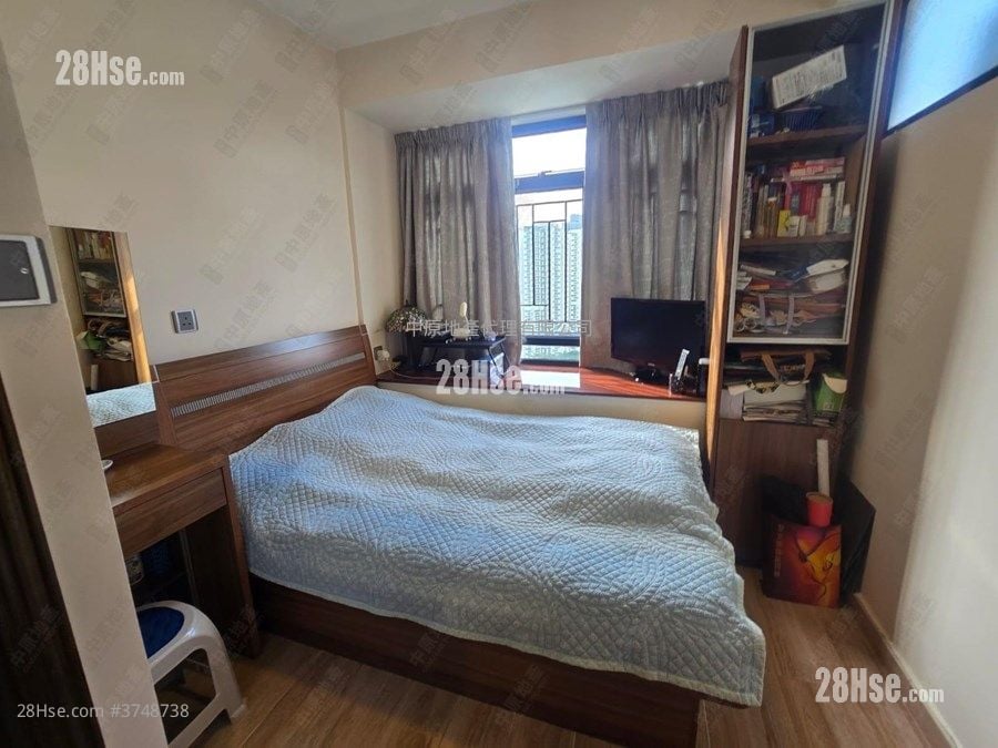 康怡花园 售盘 3 房 , 1 浴室 594 平方尺