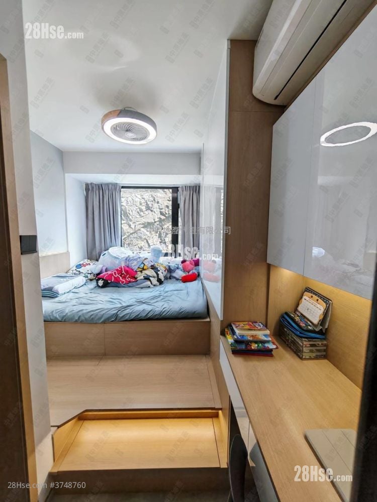 康怡花园 售盘 3 房 , 1 浴室 596 平方尺