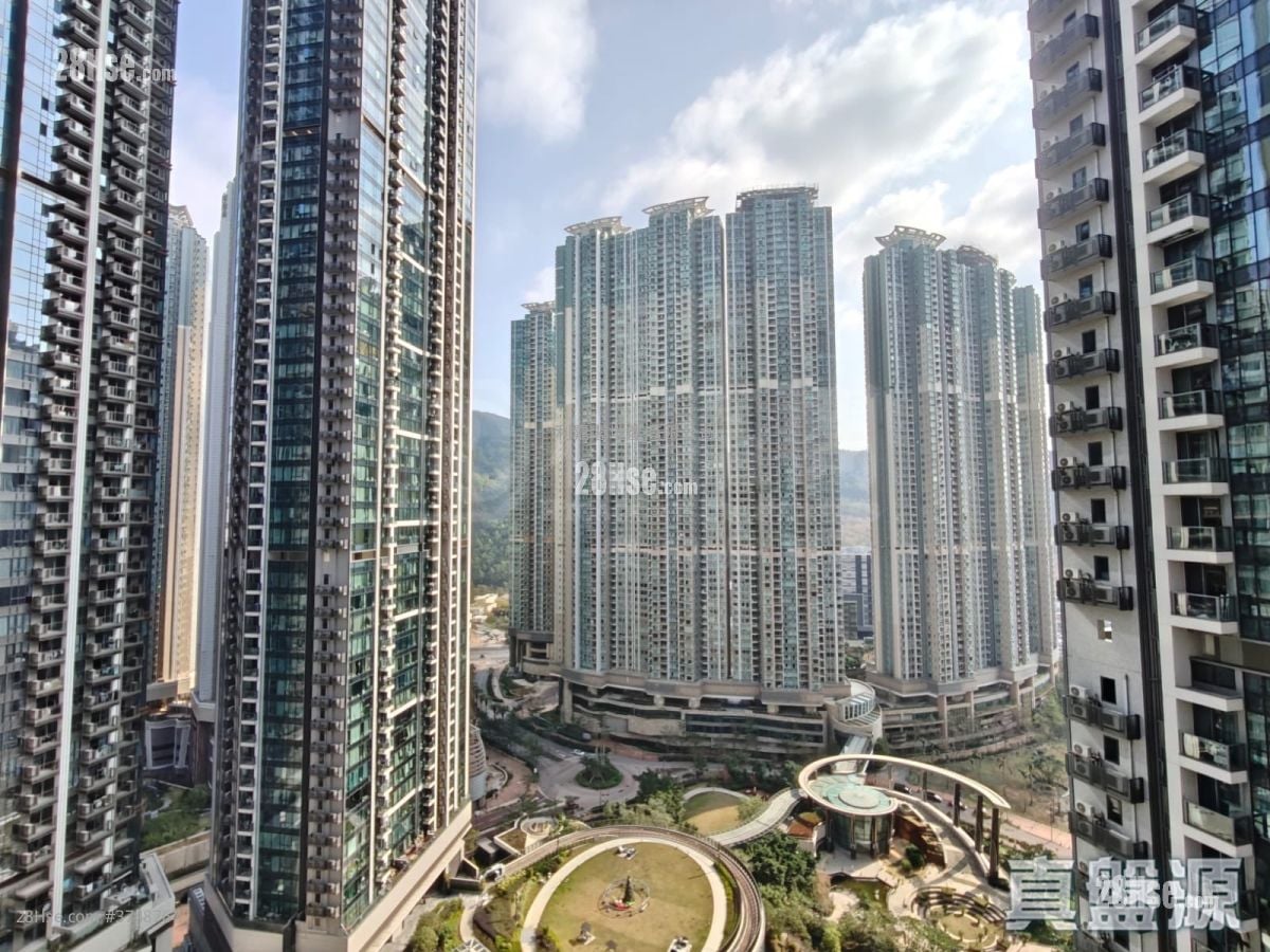 Seasons Place 售盘 1 房 , 1 浴室 323 平方尺