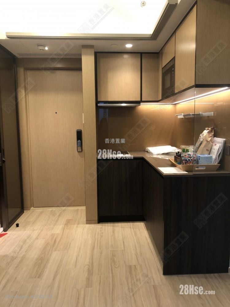 Cetus Square Mile Sell Studio , 1 Bathroom 194 ft²