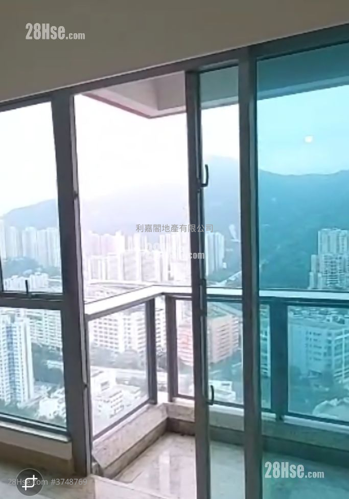 溱岸8號 售盤 5+ 房 , 3 浴室 1,168 平方呎