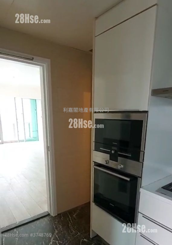 溱岸8號 售盤 5+ 房 , 3 浴室 1,168 平方呎