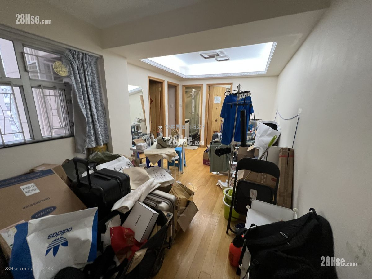 黄埔新村 售盘 3 房 , 1 浴室 494 平方尺