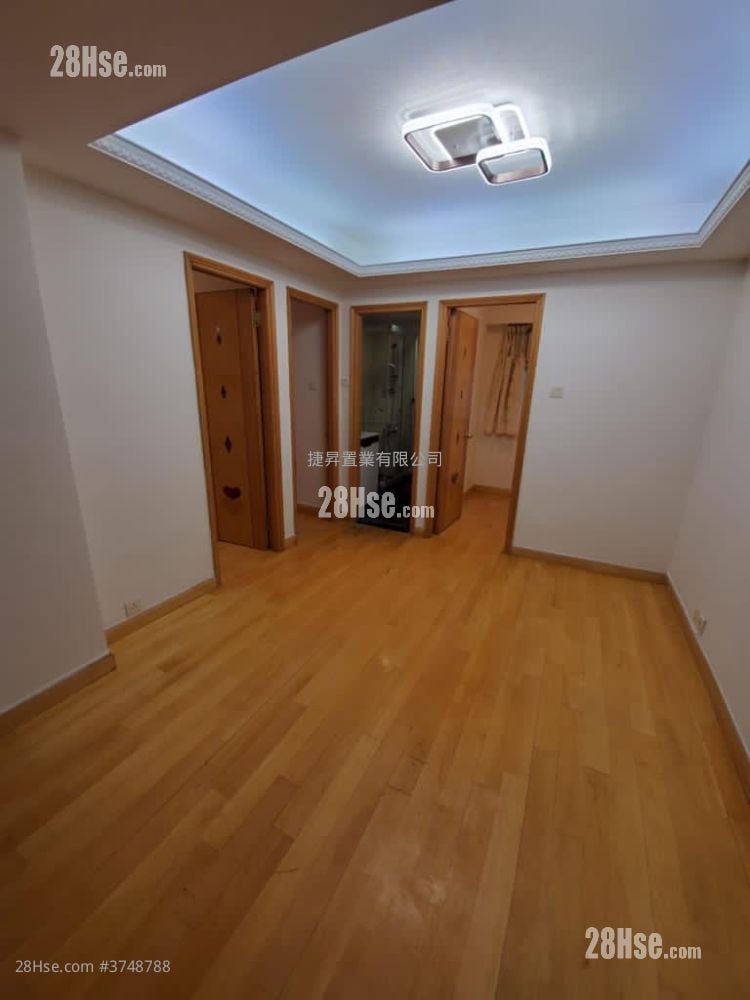 黄埔新村 售盘 3 房 , 1 浴室 494 平方尺