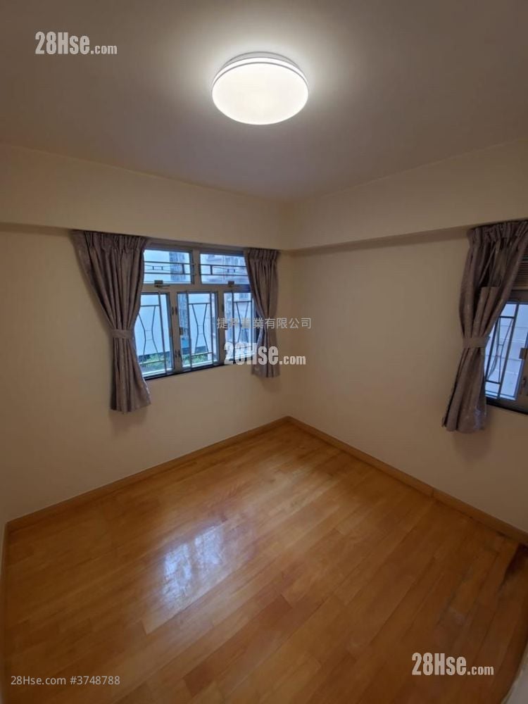 黄埔新村 售盘 3 房 , 1 浴室 494 平方尺