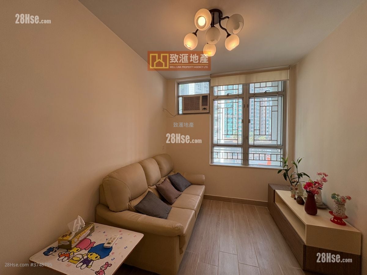 Sheung Chui Court Sell 2 Bedrooms 438 ft²