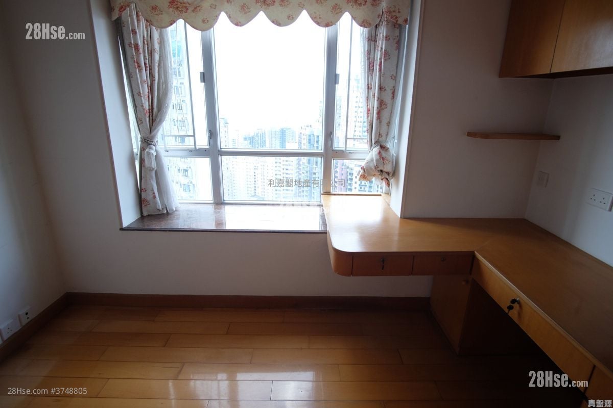 秀麗閣 售盤 4 房 1,917 平方呎