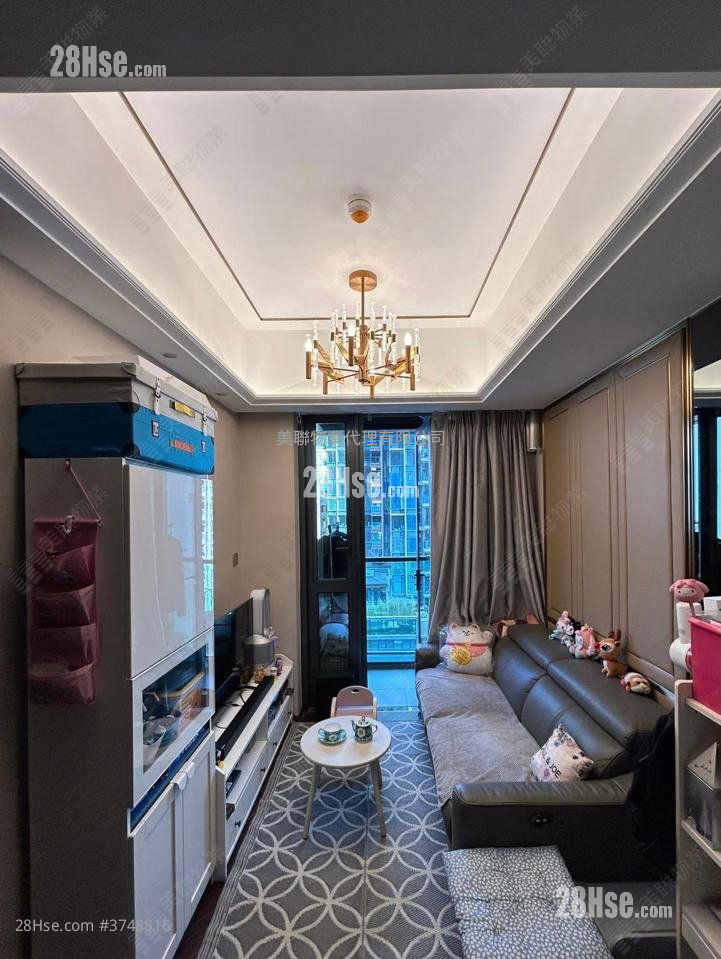 睿峰 售盤 1 房 300 平方呎