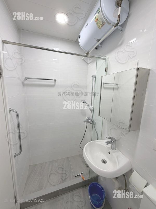 Wai Lee Building Sell 2 Bedrooms 278 ft²