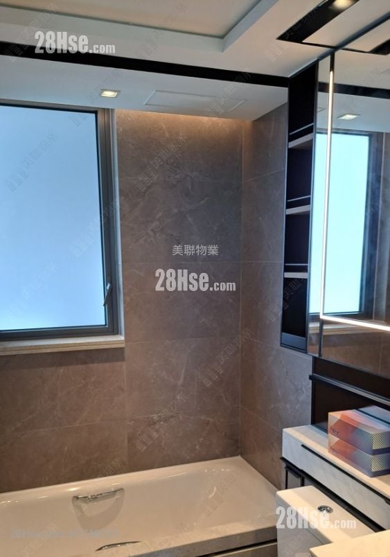 The Yoho Hub Sell 3 Bedrooms 872 ft²