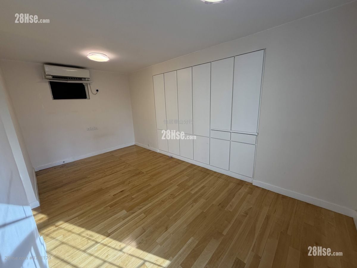 太古城 售盘 3 房 , 2 浴室 760 平方尺