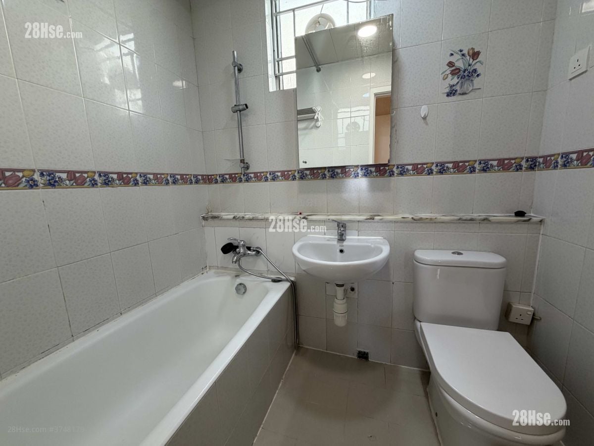 太古城 售盘 3 房 , 2 浴室 760 平方尺