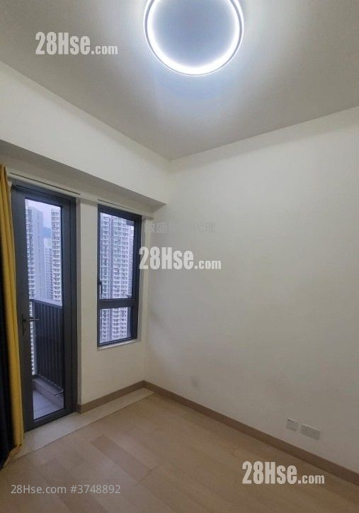 天寰 租盤 460 平方呎