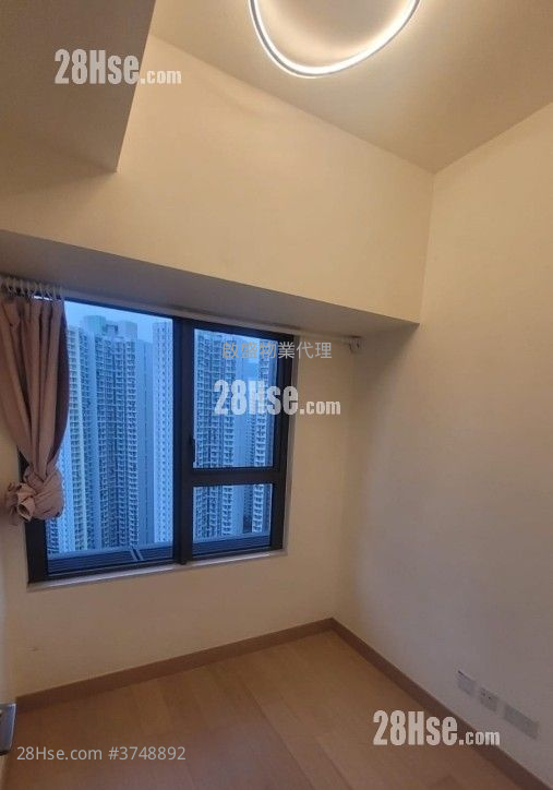 天寰 租盤 460 平方呎