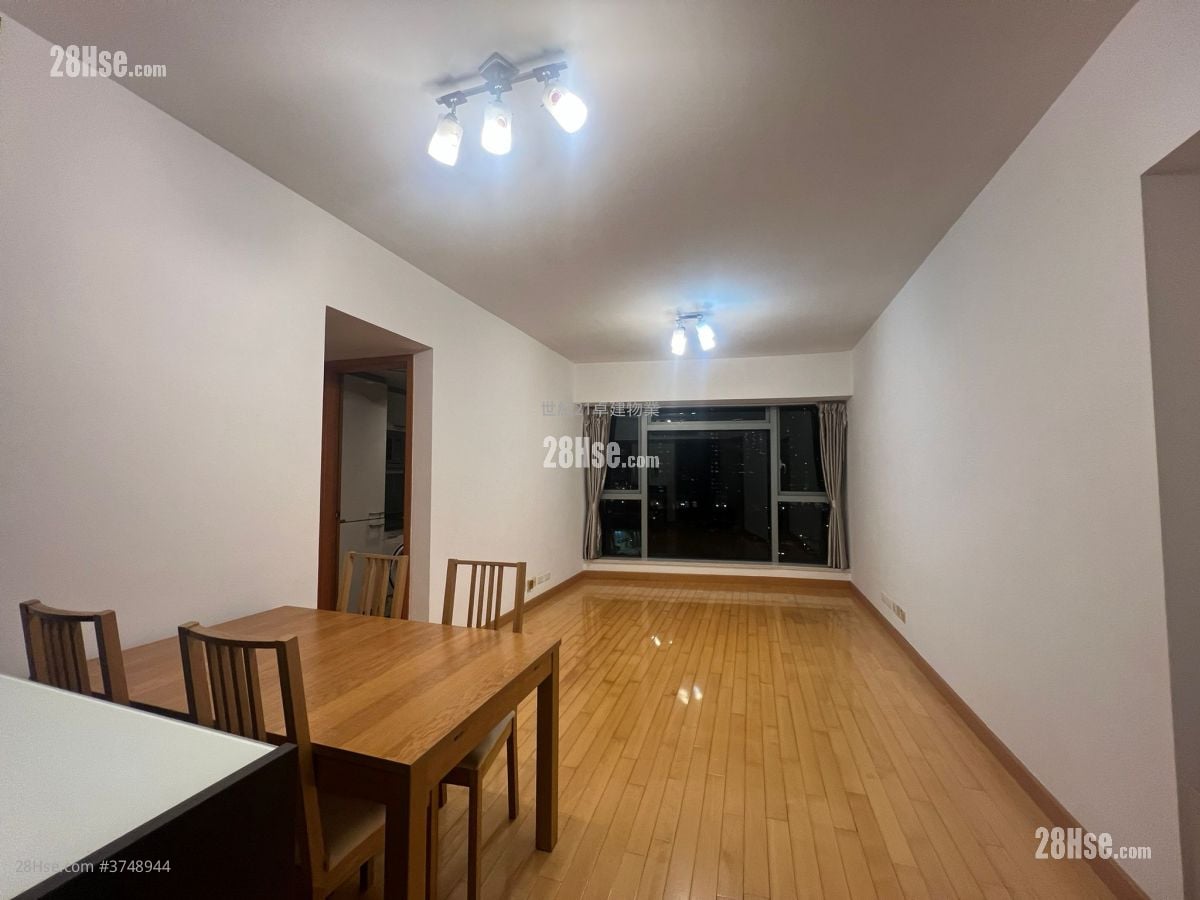 The Harbourside Sell 2 Bedrooms , 2 Bathrooms 743 ft²