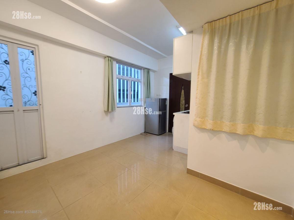 Sun Tao Building Sell 1 Bedroom , 1 Bathroom 305 ft²