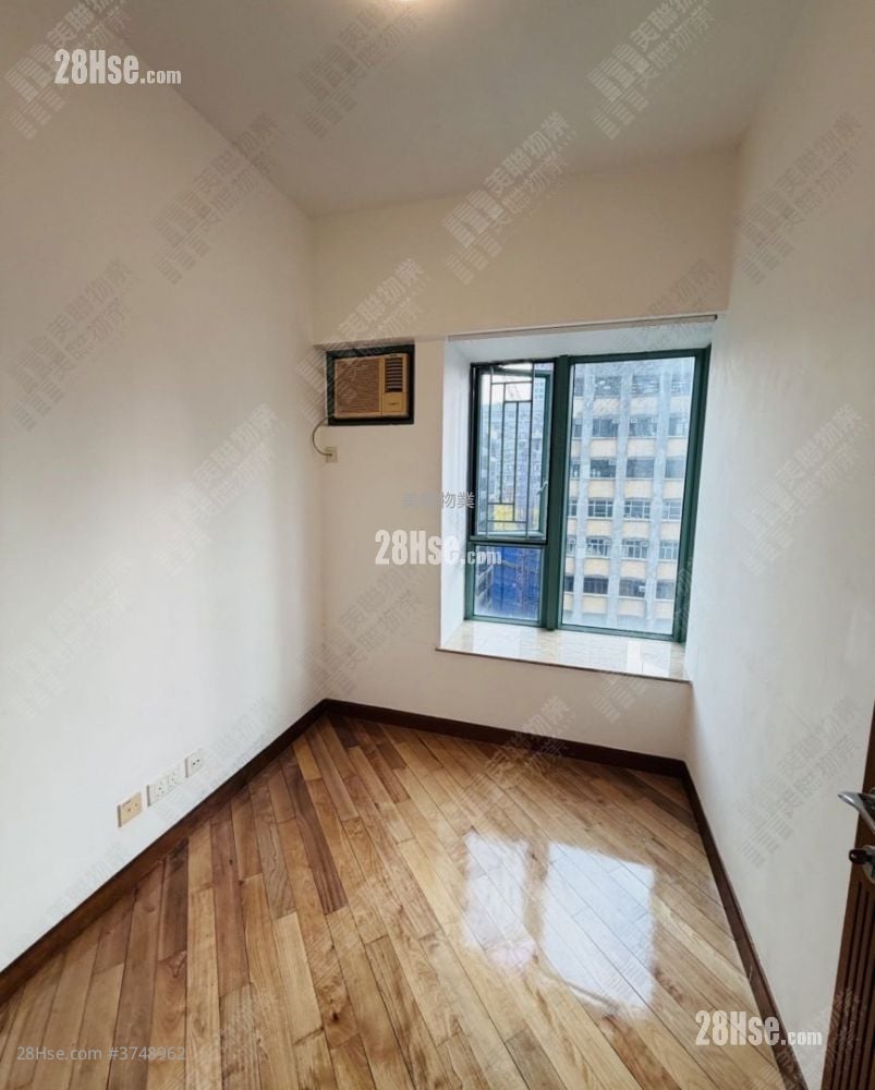 New Haven Sell 2 Bedrooms , 1 Bathroom 530 ft²