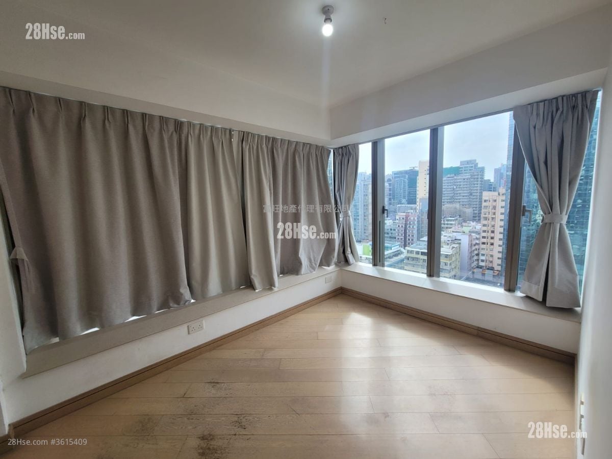 Macpherson Place Rental 1 Bedroom , 1 Bathroom 412 ft²